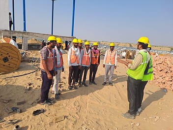 WhatsApp Image 2025-05-07 at 21.26.45 (2)(1)